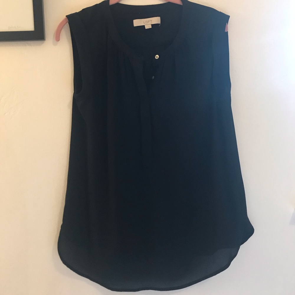 Flattering Black LOFT Tank with Buttons